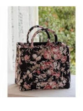 NWT Vintage Floral Quilted Storage Basket Fabric Organizer Bin Handles Lg